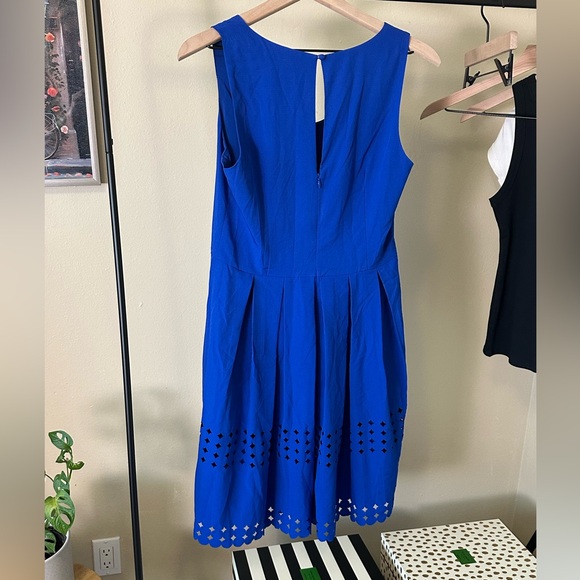 Brixton Ivy James Laser Cut Dress Size L NWT Cobalt Blue - Picture 3 of 6